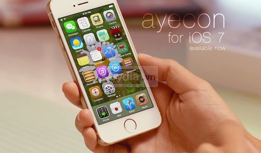 ayeconios7-hand.jpg